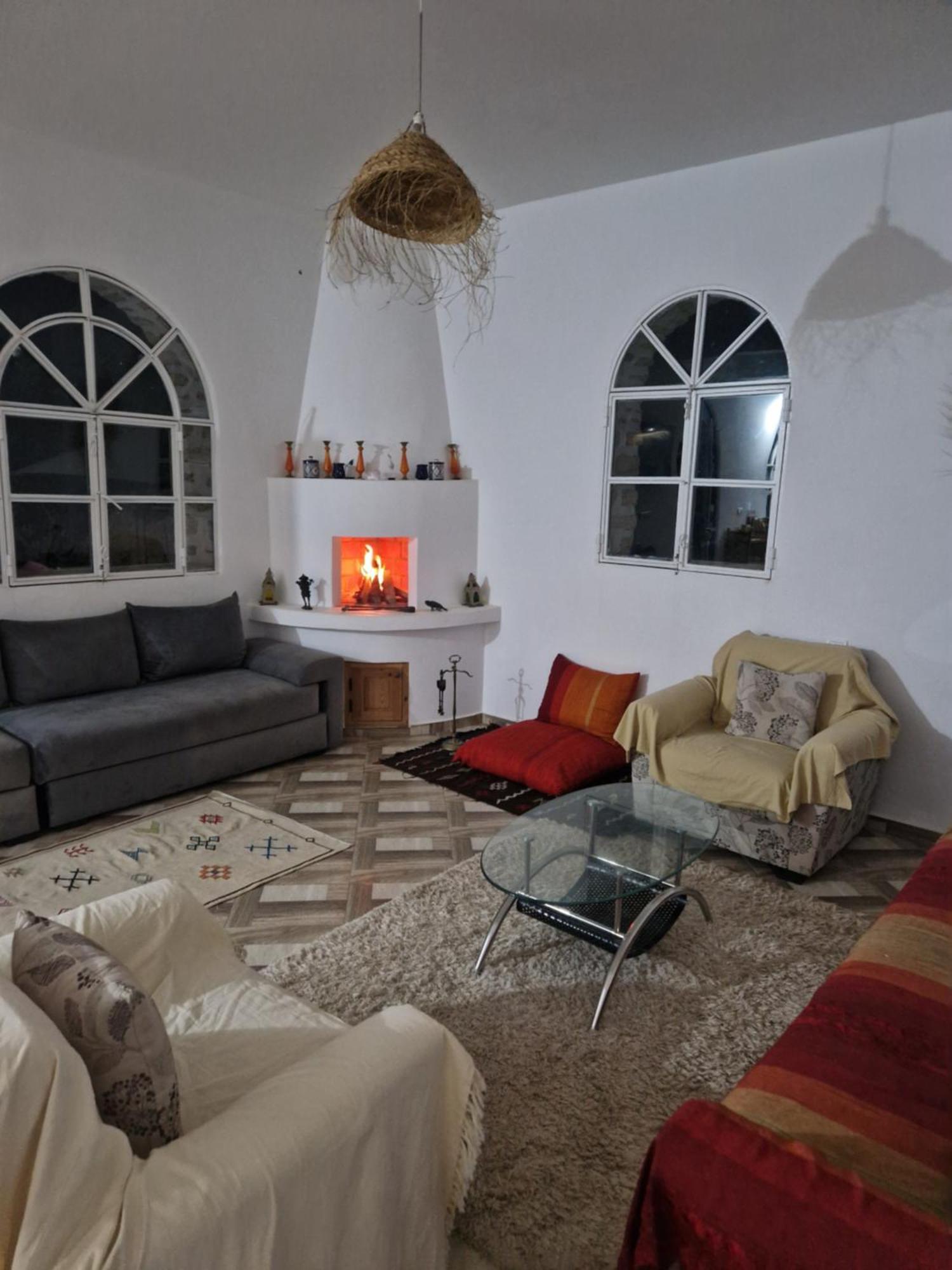 Villa Les Jardins Fleuris 4 Bedrooms 에사우이라 외부 사진