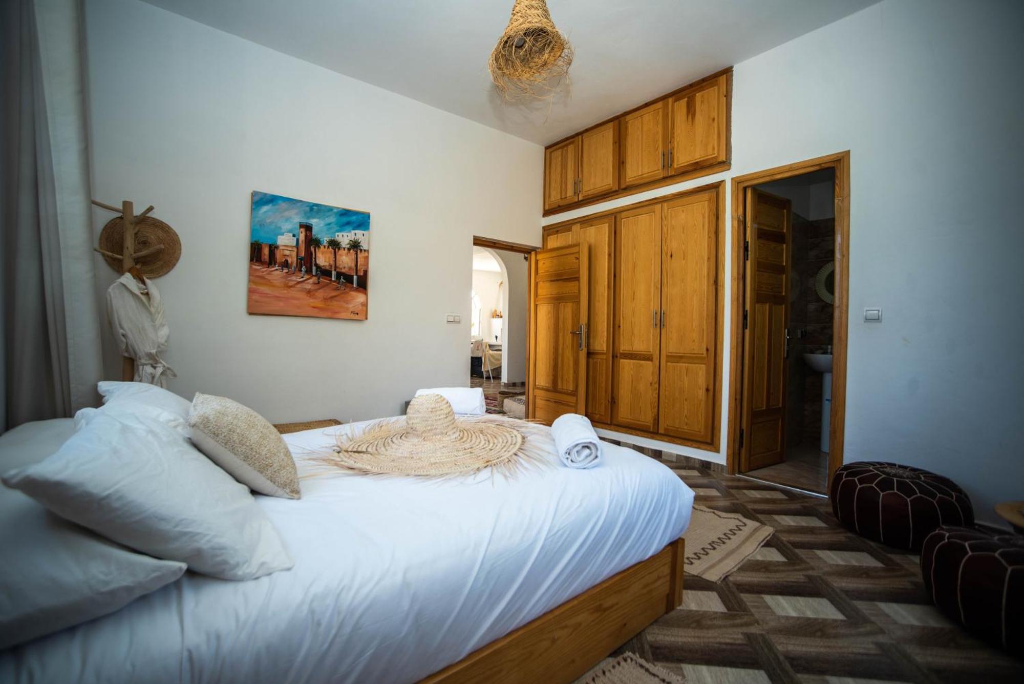Villa Les Jardins Fleuris 4 Bedrooms 에사우이라 외부 사진