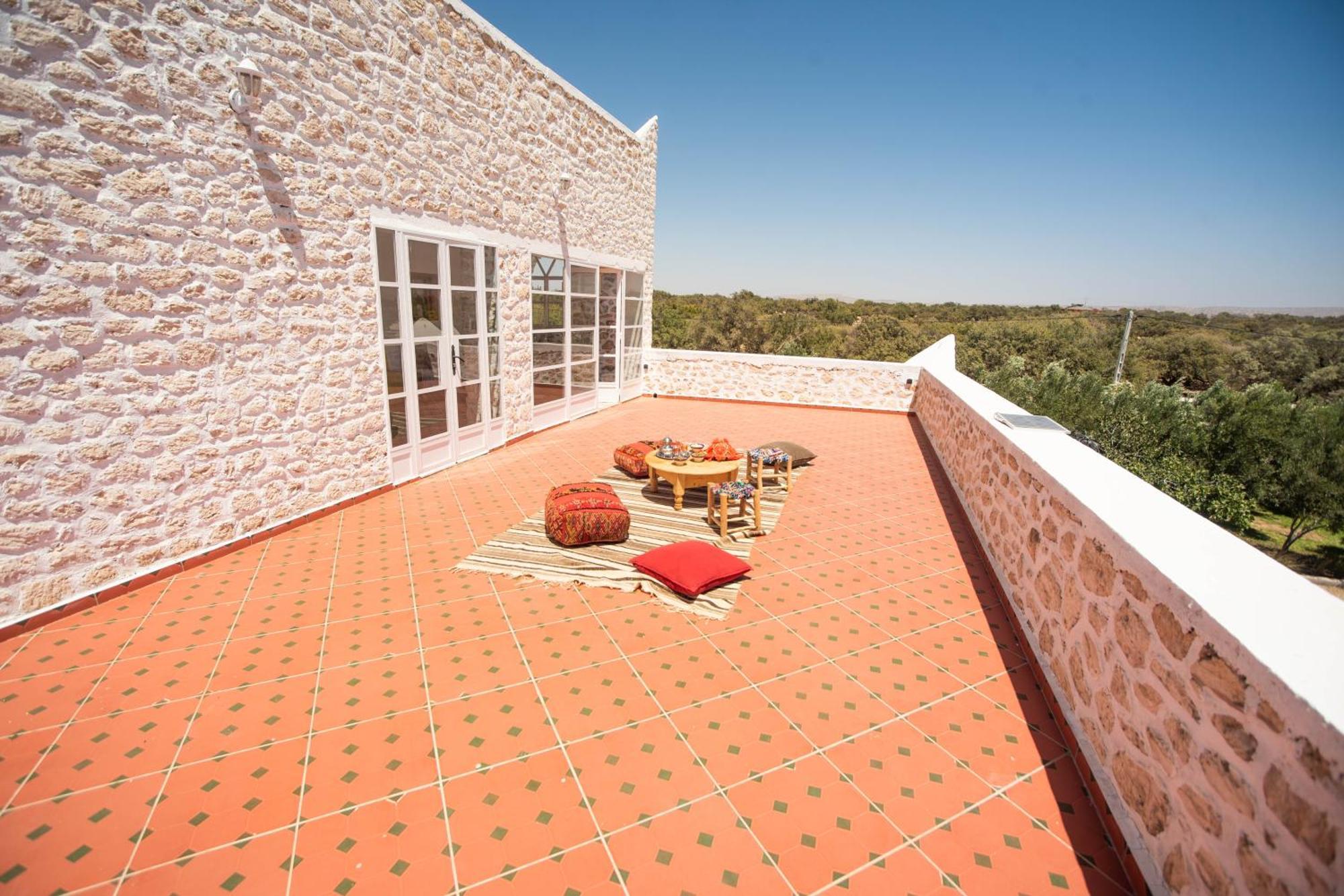 Villa Les Jardins Fleuris 4 Bedrooms 에사우이라 외부 사진